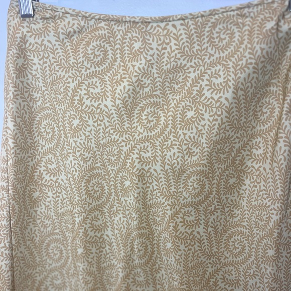 J Crew Women's 100% Silk Gold Yellow Paisley Size 2P Petite Midi slip Skirt - Picture 2 of 8